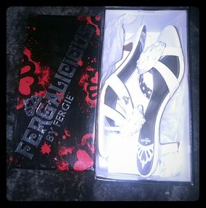 Fergalicious by Fergie size 10W NEW with box